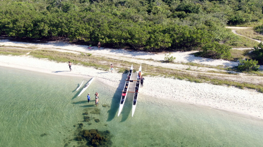 Canoa Havaiana na Ponta da Farinha