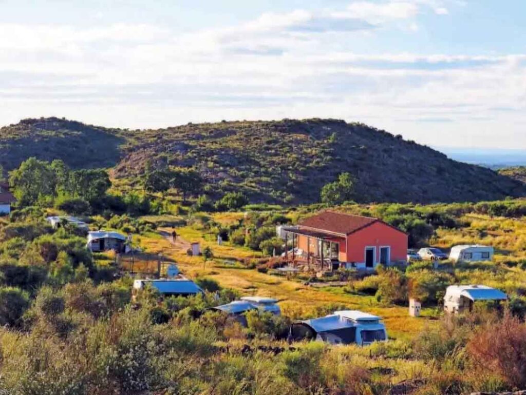 Camping e Naturismo: Uma Experiência de Liberdade e Natureza 3 Quinta do Maral - Camping Naturista