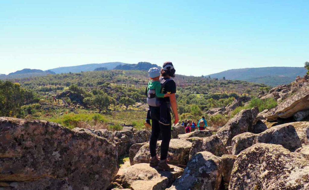 Camping e Naturismo: Uma Experiência de Liberdade e Natureza 7 Trilhas para explorar em Marvão, Portugal
